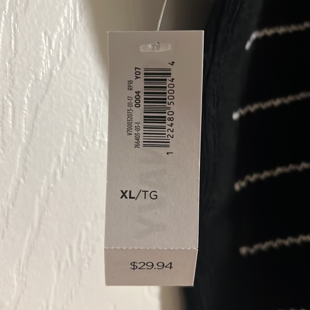 NWT XL sweater tank - Picture 4 of 4